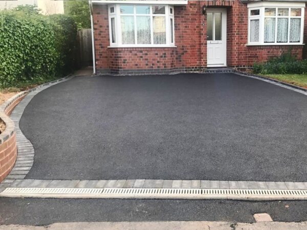 Tarmacadam Driveways County Waterford
